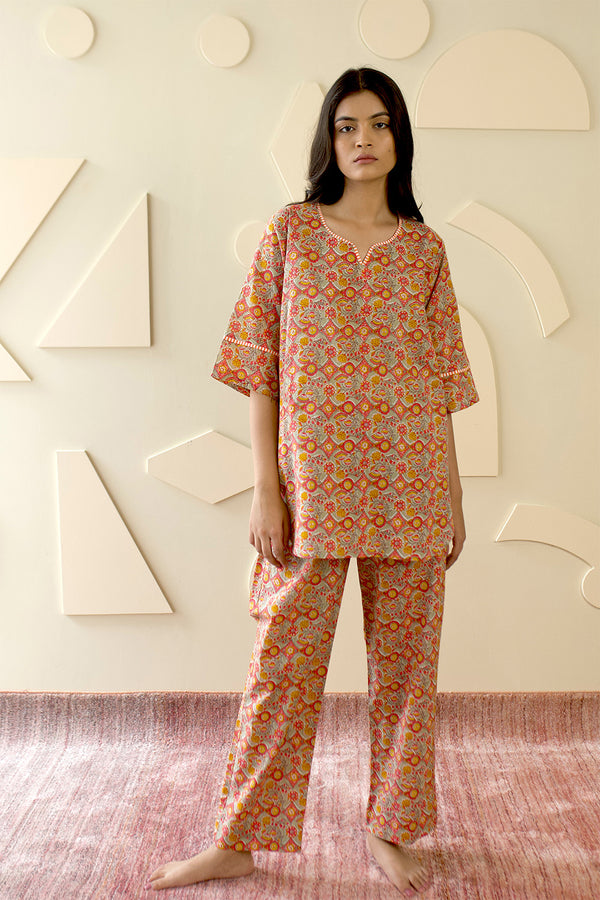 Gaja Lounge Set